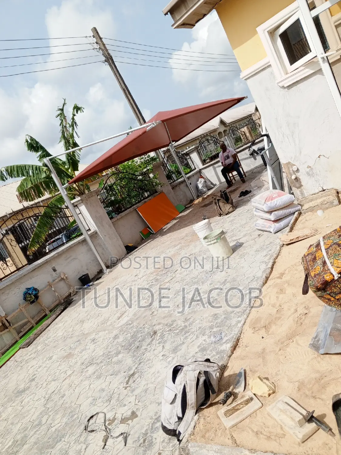 Carport for Homes and Gardens