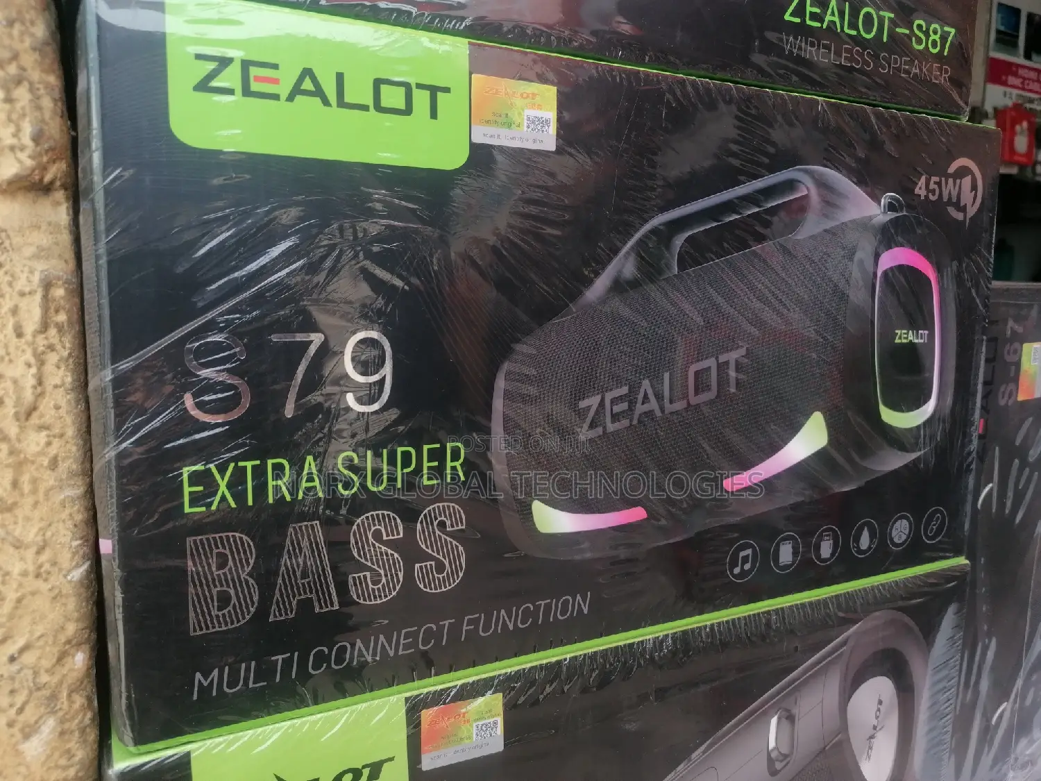 Zealot S79