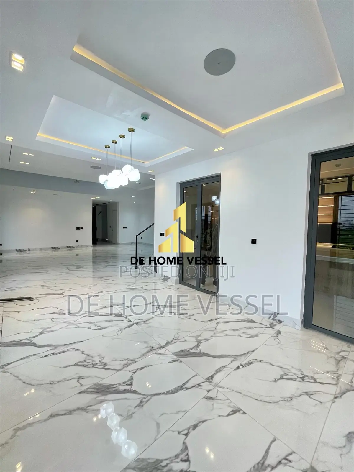 5bdrm Duplex in Ikate for sale