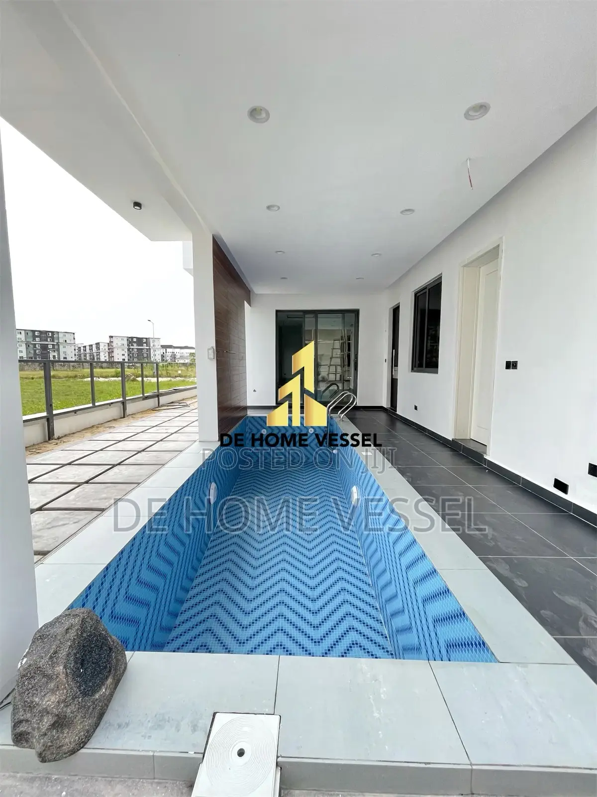 5bdrm Duplex in Ikate for sale