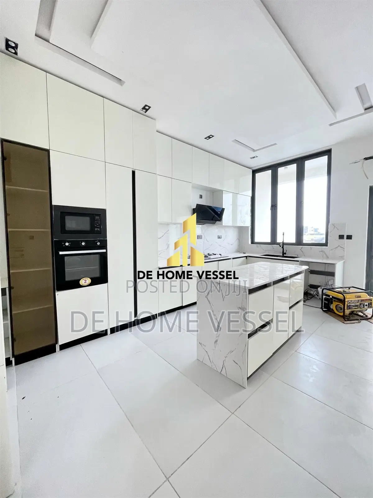 5bdrm Duplex in Ikate for sale