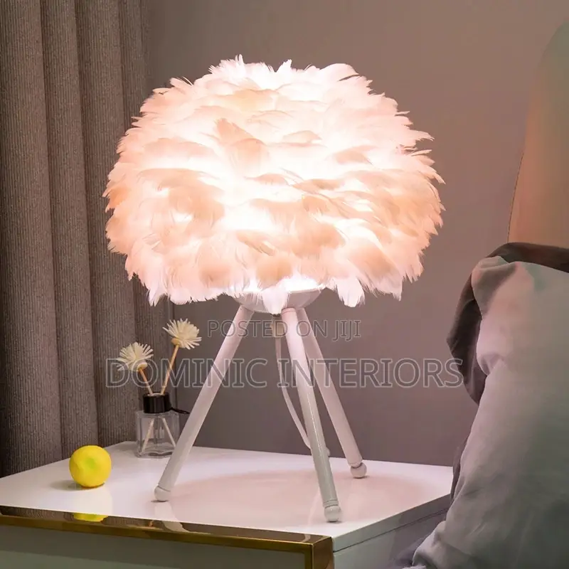 Simple Feather LED Table Lamp