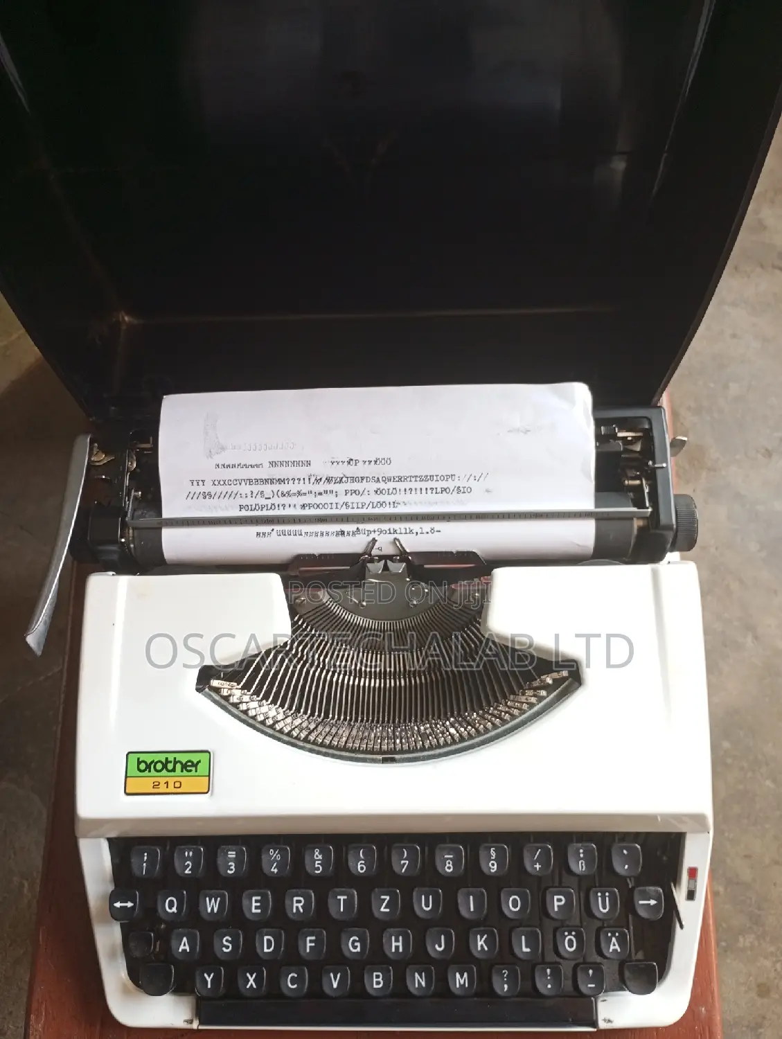 Brother Manual Typewriter (In Box)
