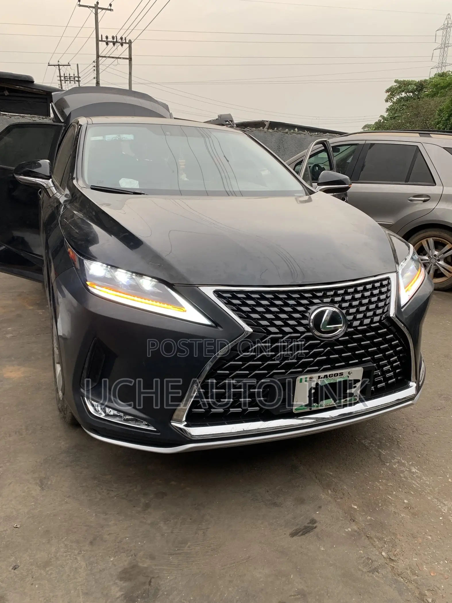 Direct RX350 2017 Upgraded to 2022 Headlight and Bumper Avai
