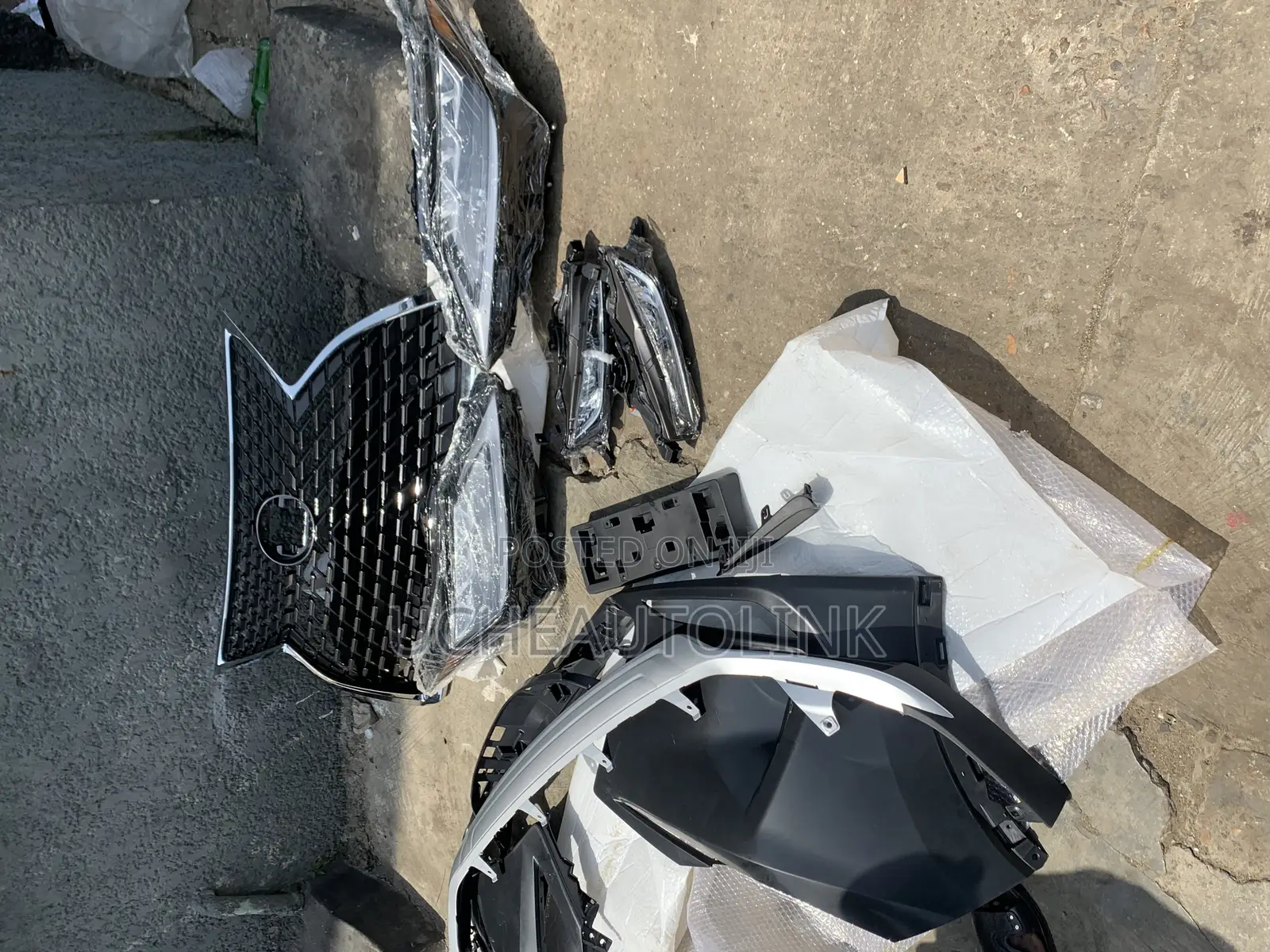 Direct RX350 2017 Upgraded to 2022 Headlight and Bumper Avai