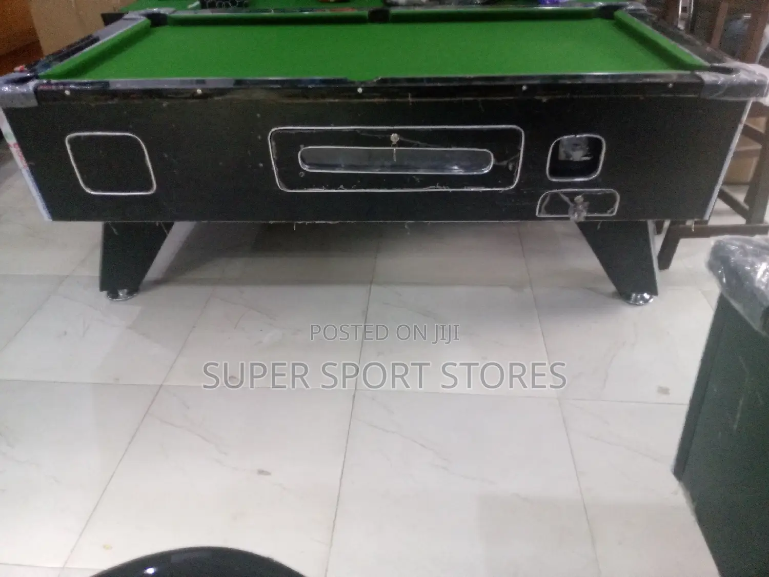 Brand New Black Gloss Marble and Coin Snooker Board