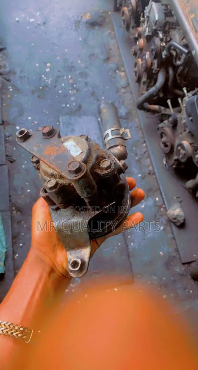 Power Steering Pump For Toyota Sienna 2002, 2007