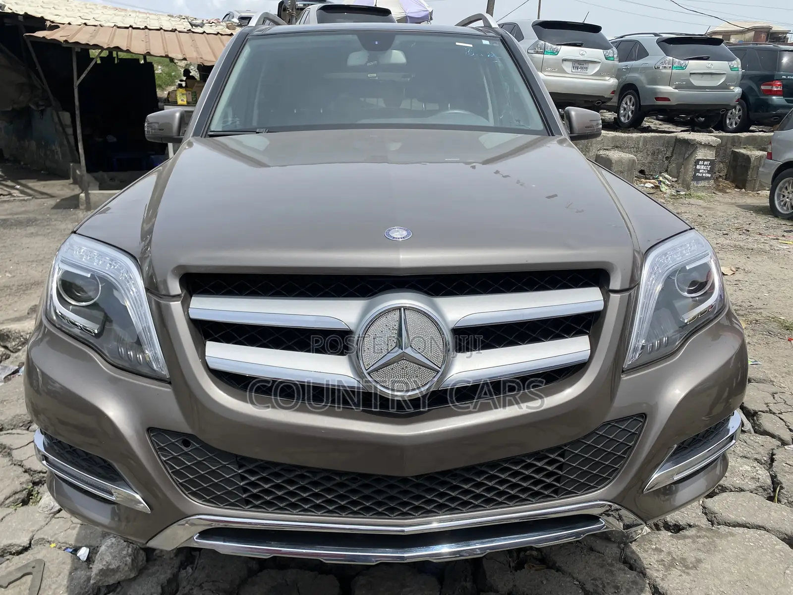Mercedes-Benz GLK-Class 350 4MATIC 2013 Gold