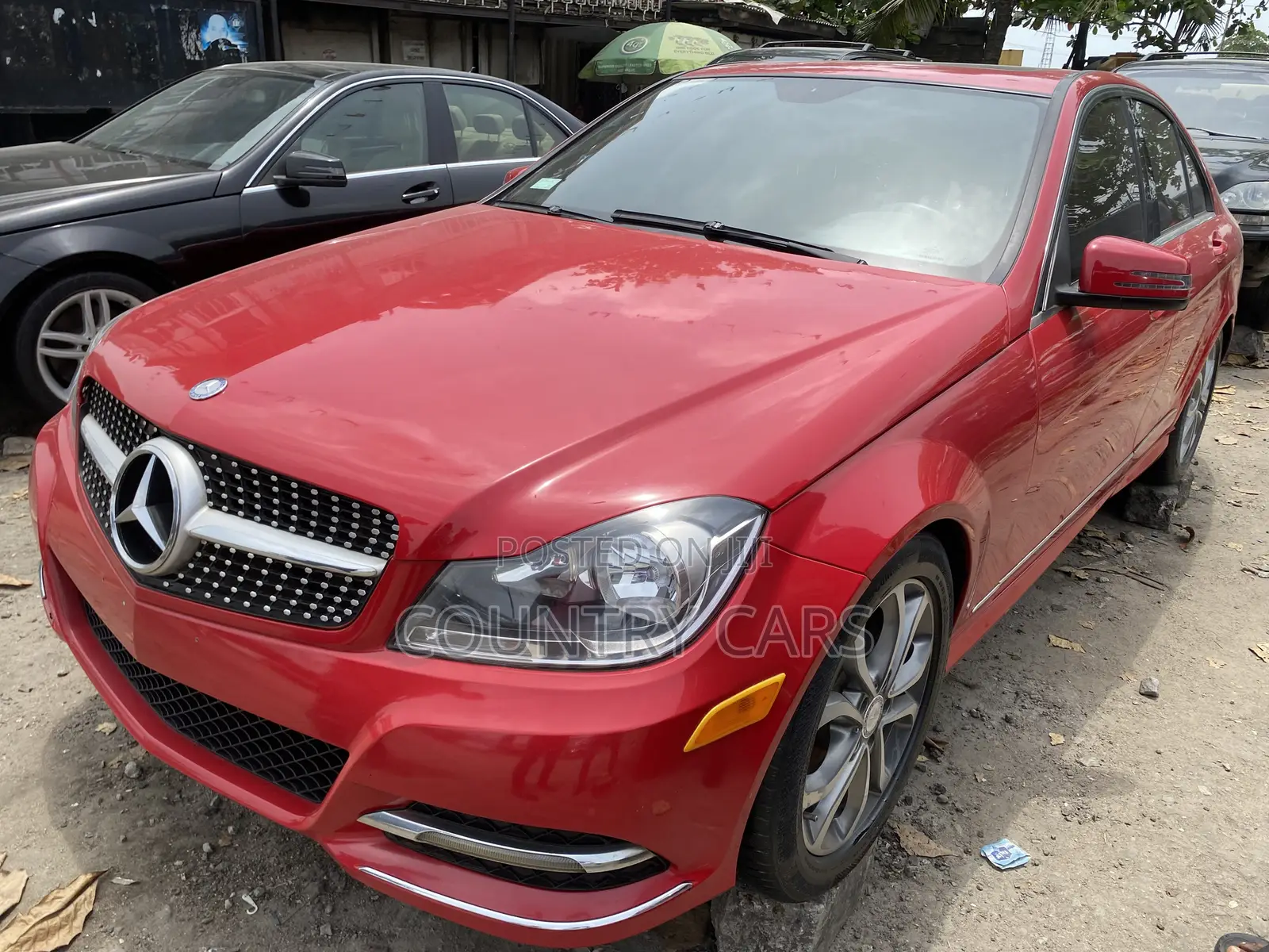 Mercedes-Benz C300 2009 Red