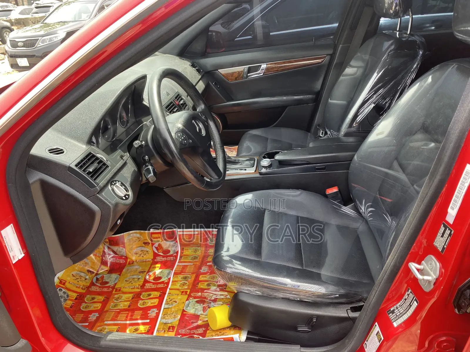 Mercedes-Benz C300 2009 Red