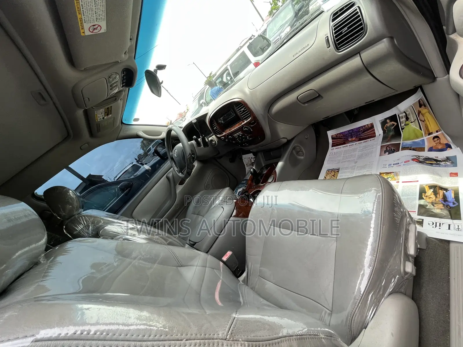 Toyota Sequoia 2004 Gray