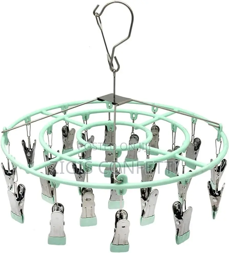 Clothing Hanger With Pegs