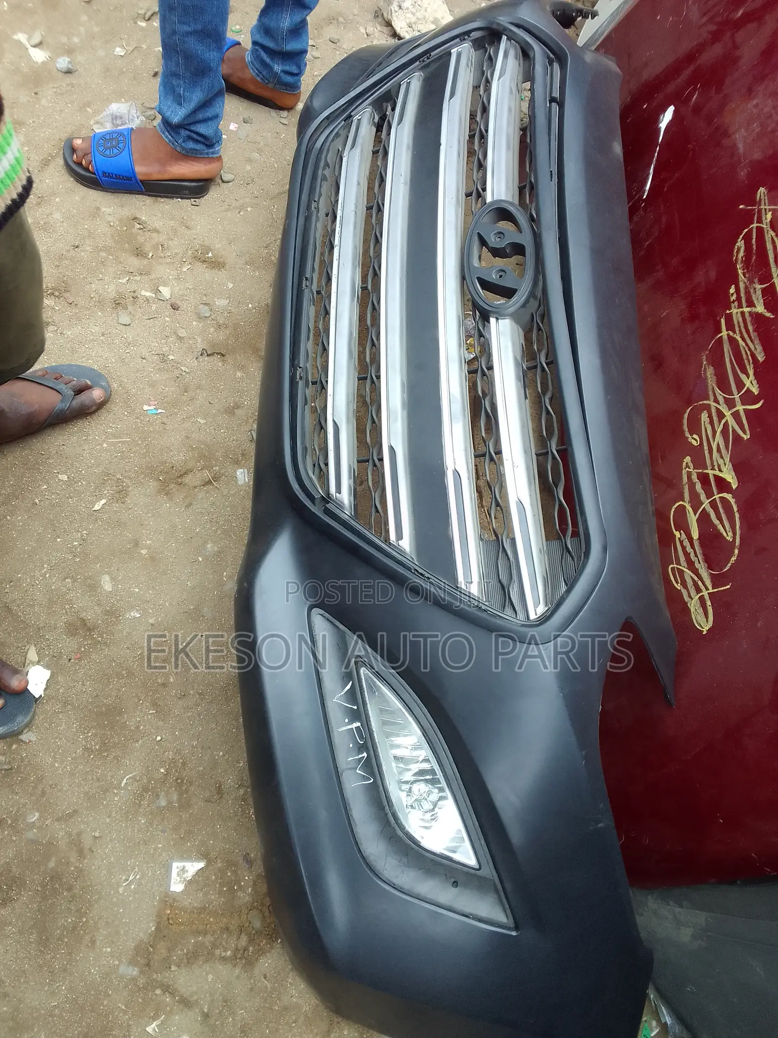 Complete Front Bumper Hyundai Elantra Gt or 130
