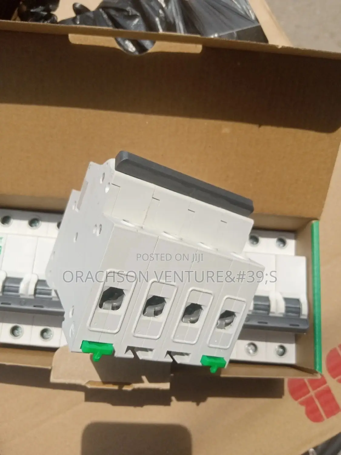 4pole 63amps MCB Schneider Electric Breaker