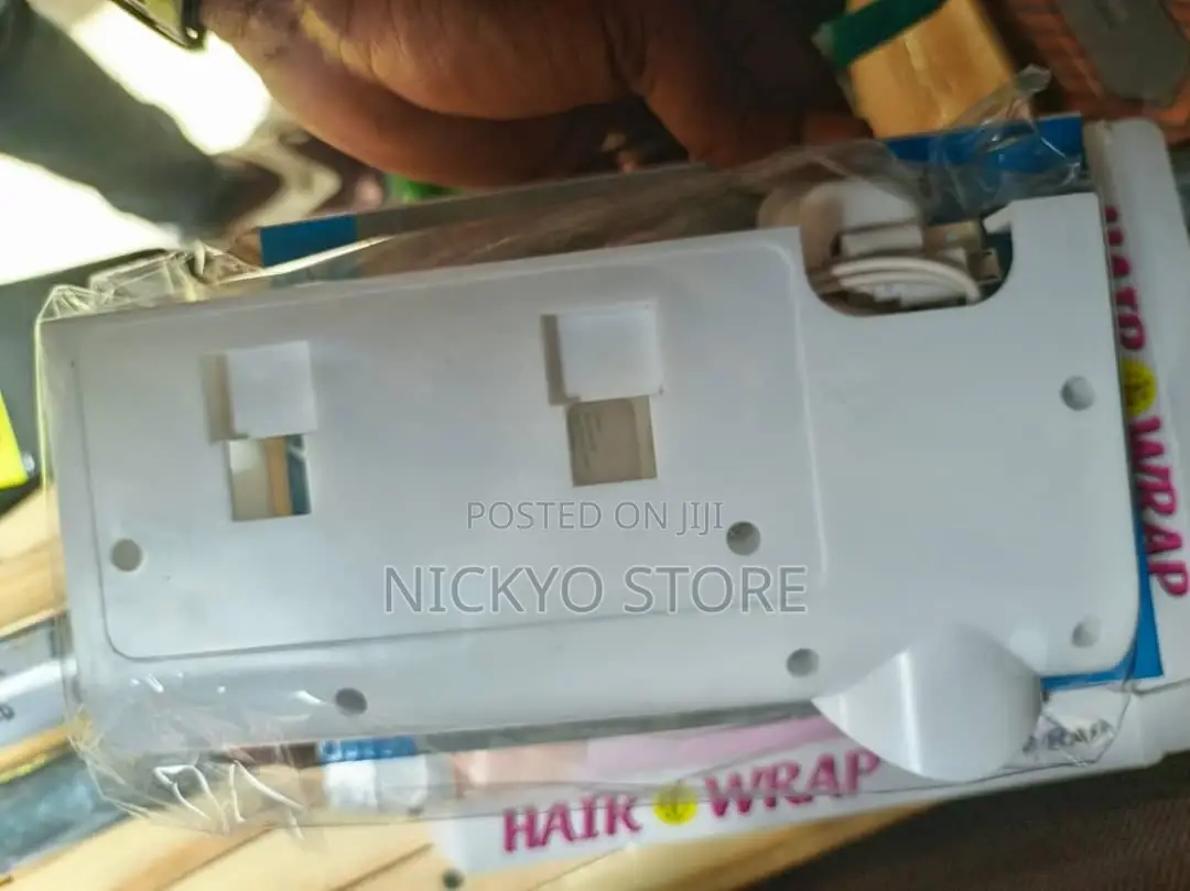 Solar Rechargeable Toothbrush Sterilizer Dispenser Holder