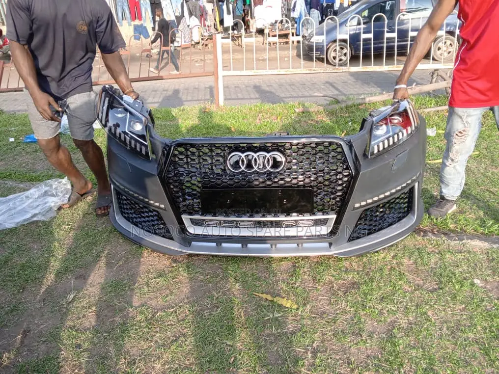 Upgrading Kit Front Bumper Full Light Audi Q7 2010 and 2018