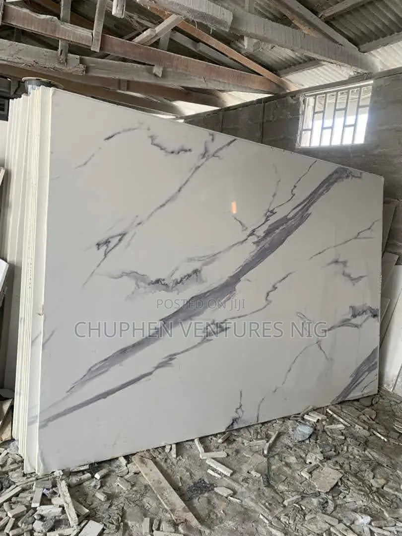 Carara White Wave Quartz