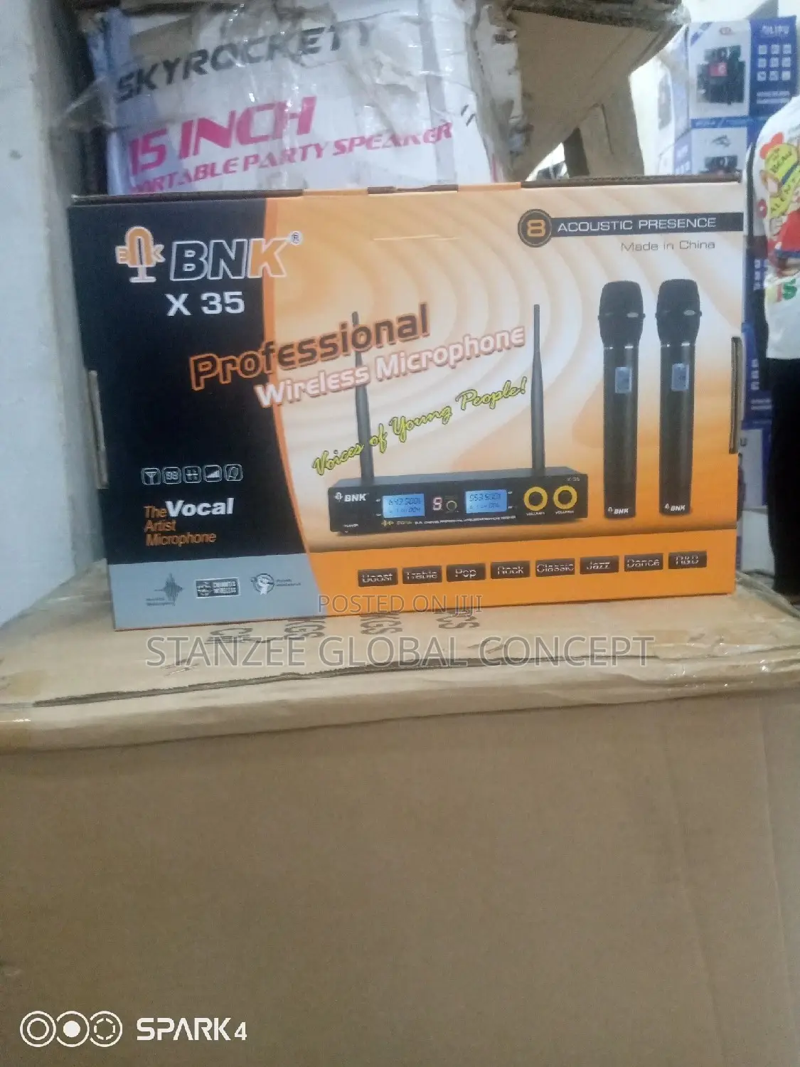 BNK X35 Professional Wireless Microphone