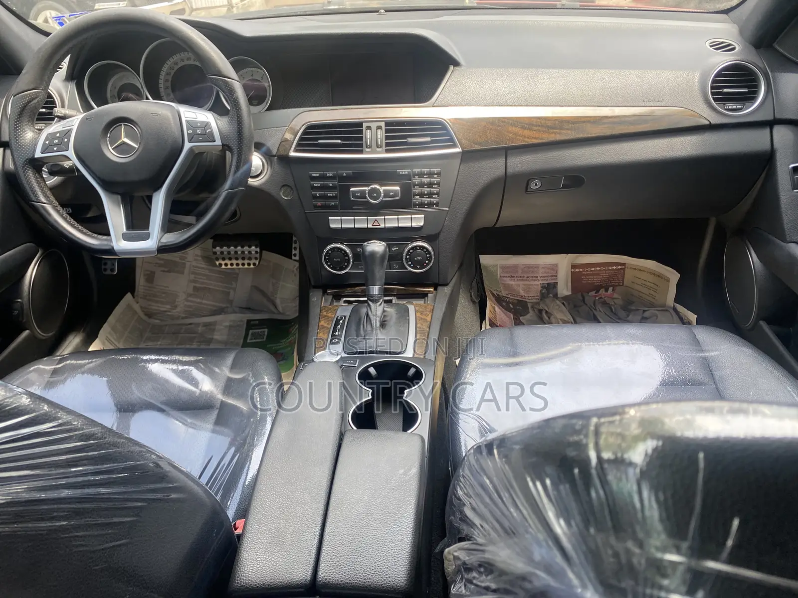 Mercedes-Benz C350 2013 Red