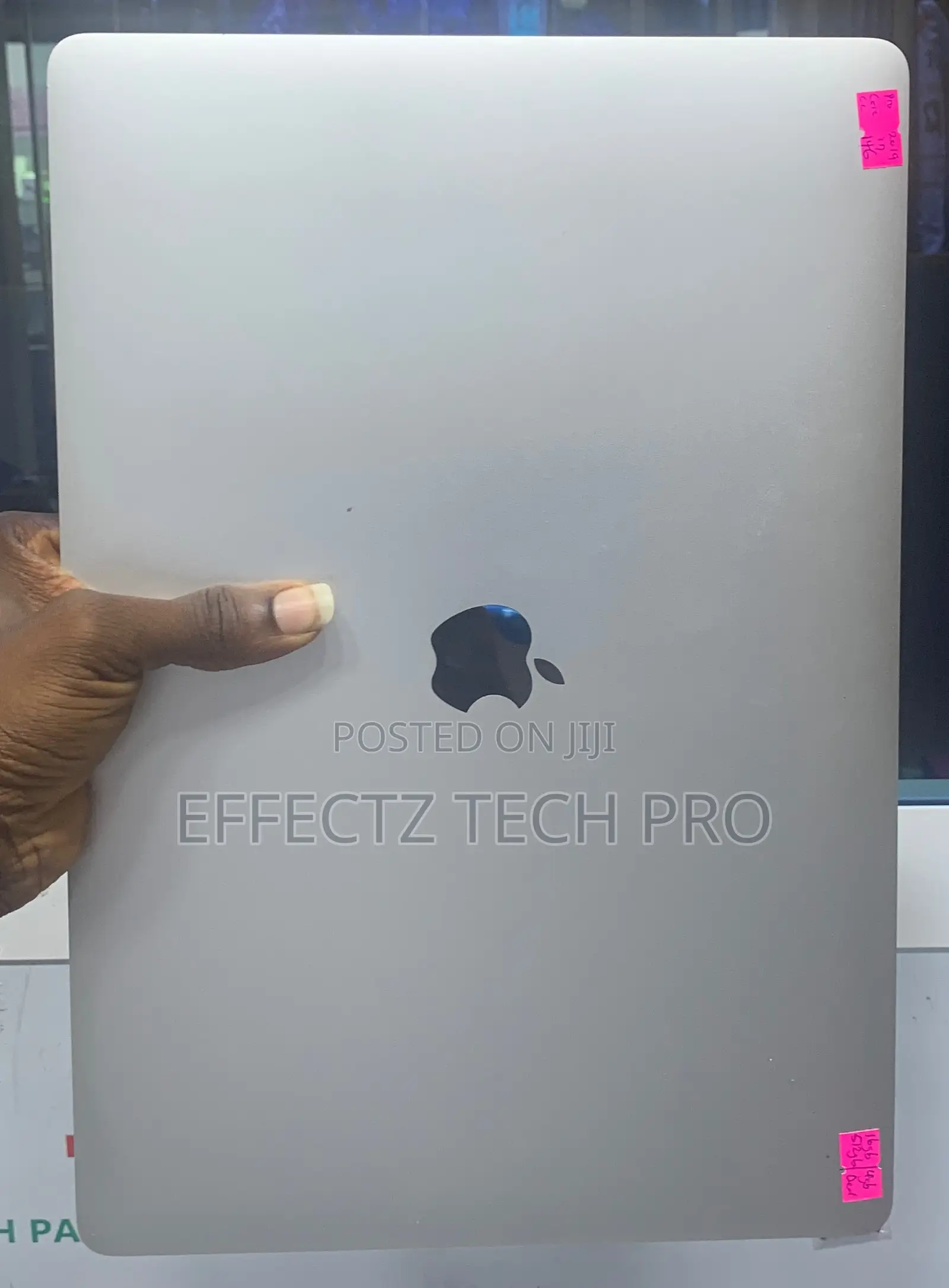 Laptop Apple MacBook Pro 2019 16GB Intel Core I7 SSD 512GB