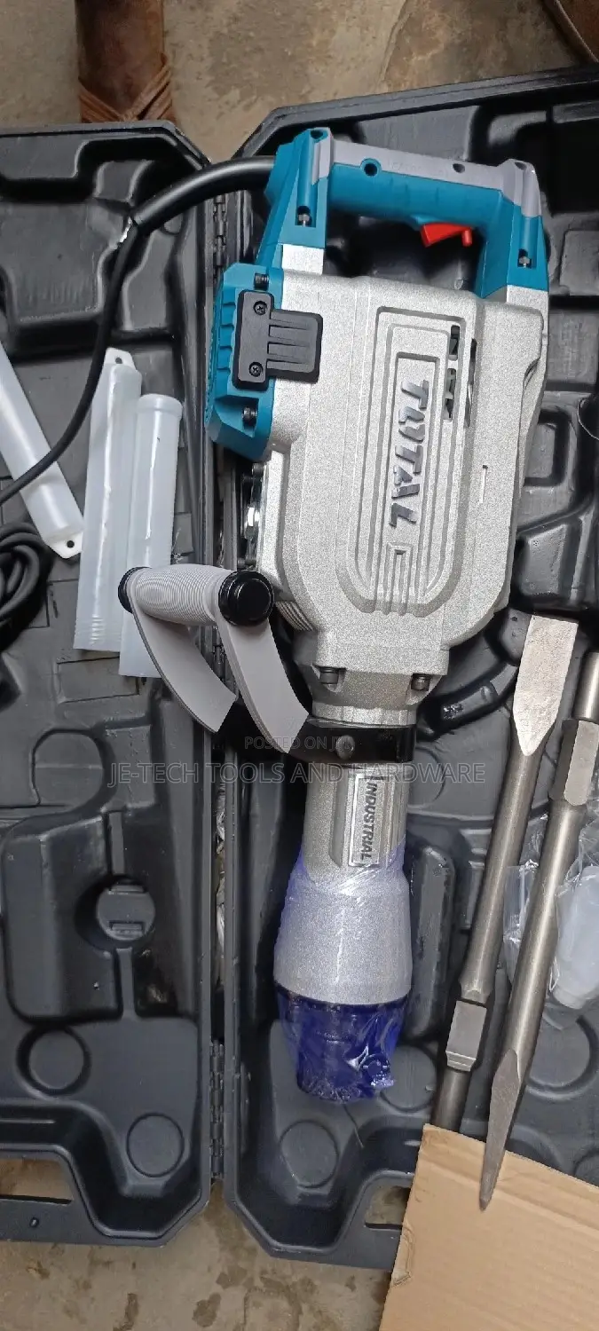 Total 16kg Demolition Hammer - 1700w