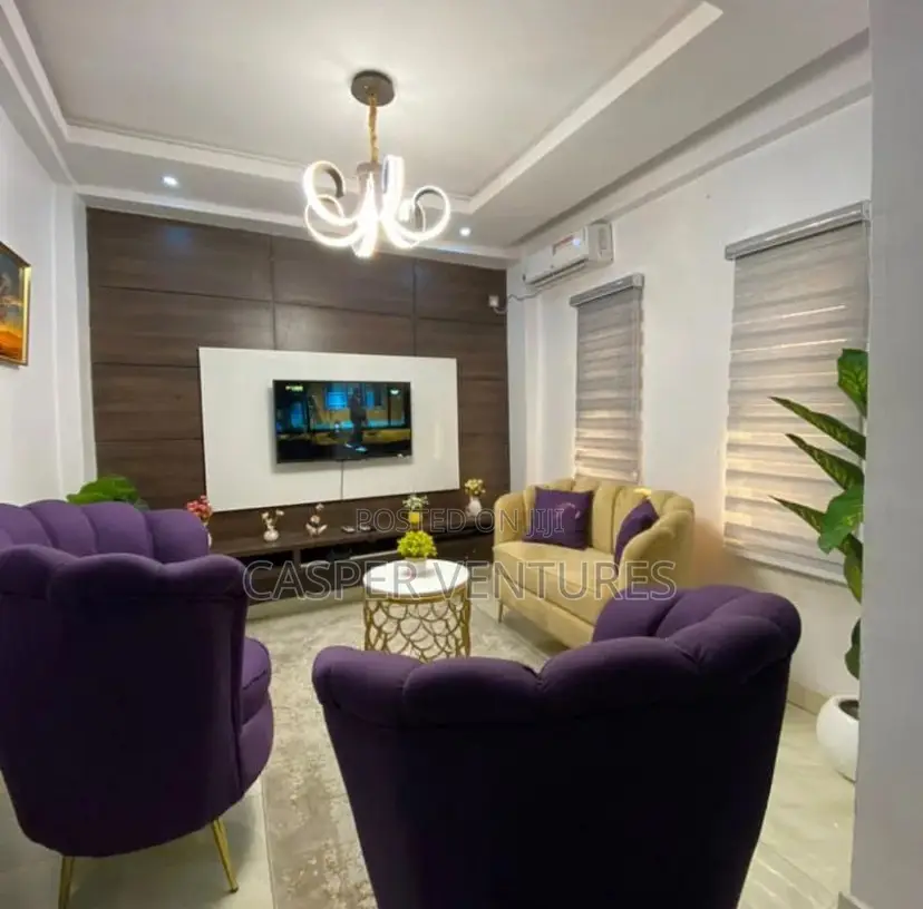Magnetic and Lightning 1-Bedroom