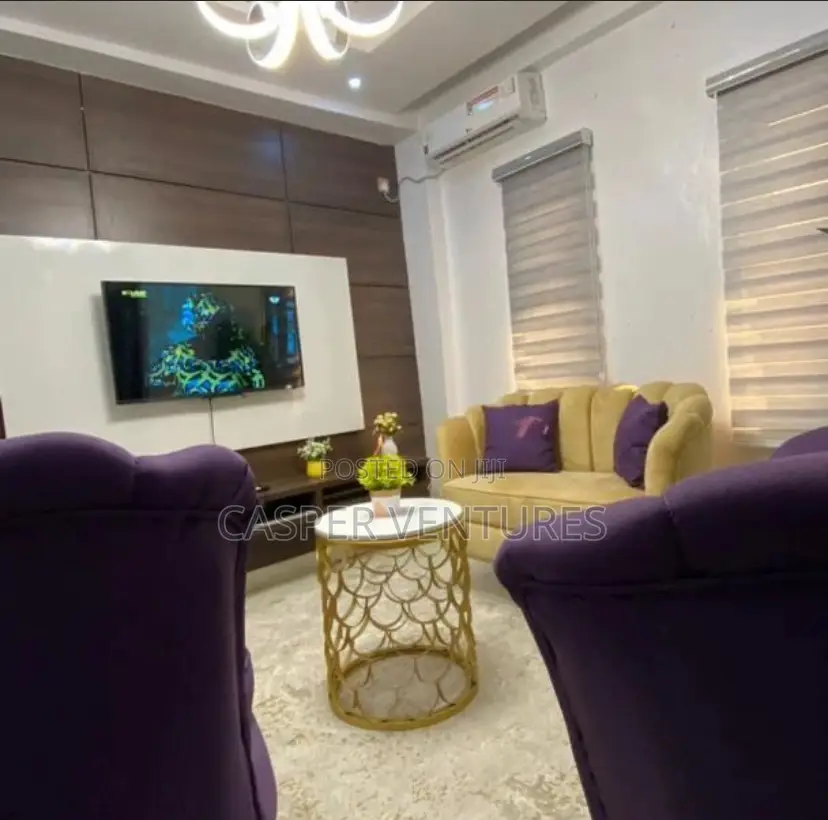 Magnetic and Lightning 1-Bedroom