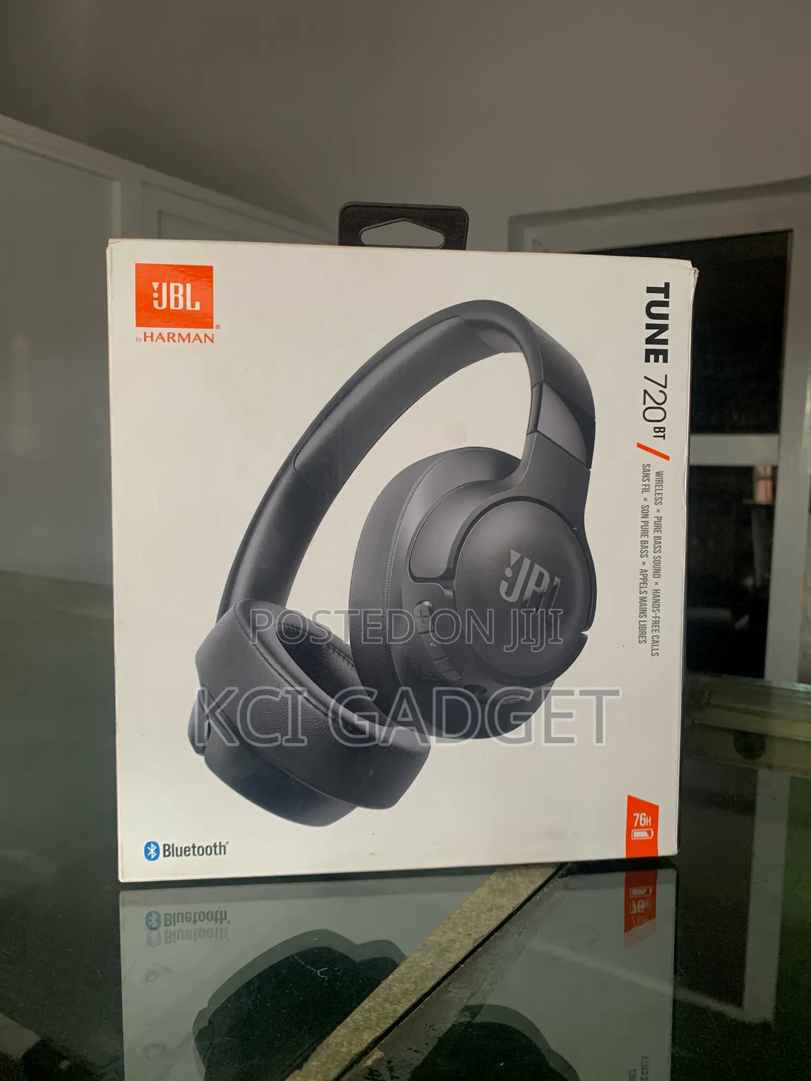 JBL Tune 720 Bluetooth Headphones