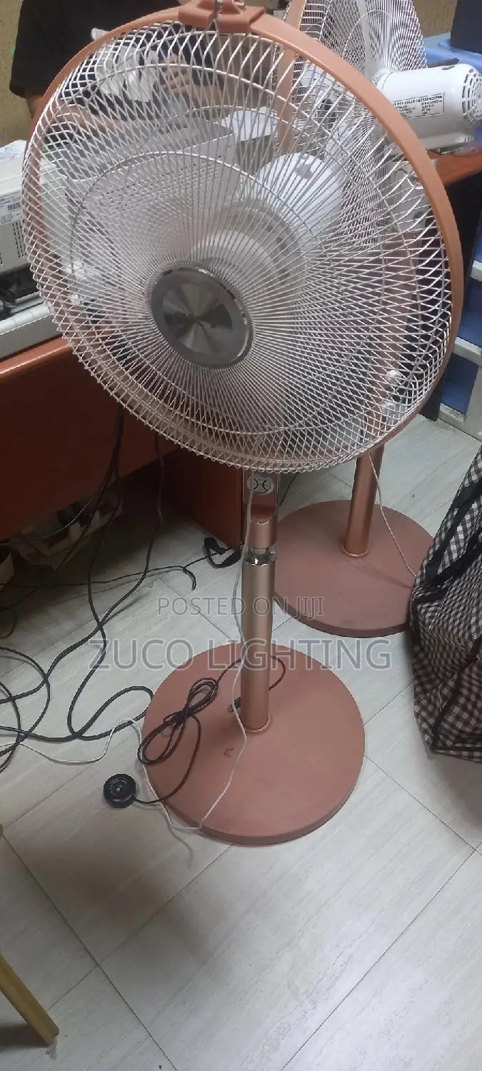 AKT SOLAR FAN With Separate Panel