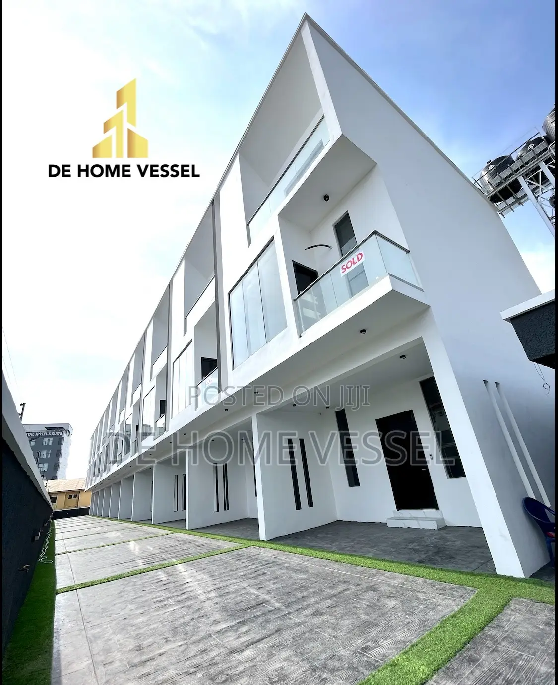4bdrm Duplex in Osapa london for sale