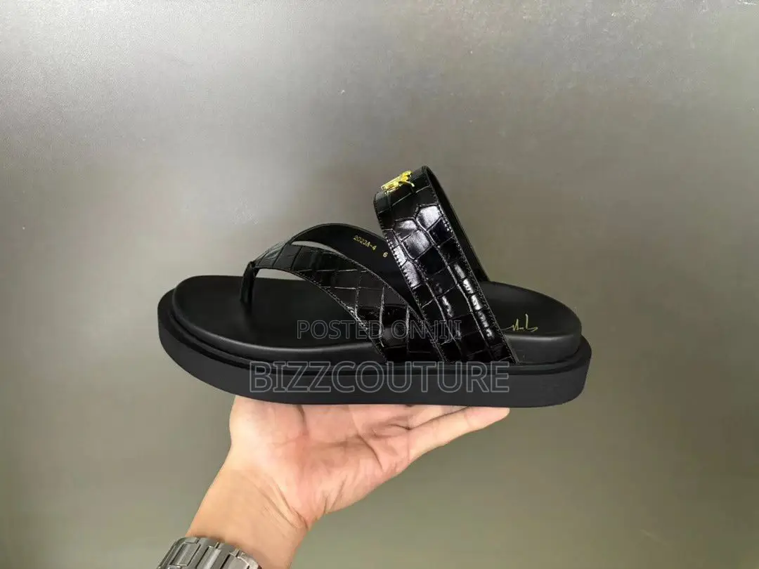 Original GIUSEPPE ZANOTTI Slippers Available in Store
