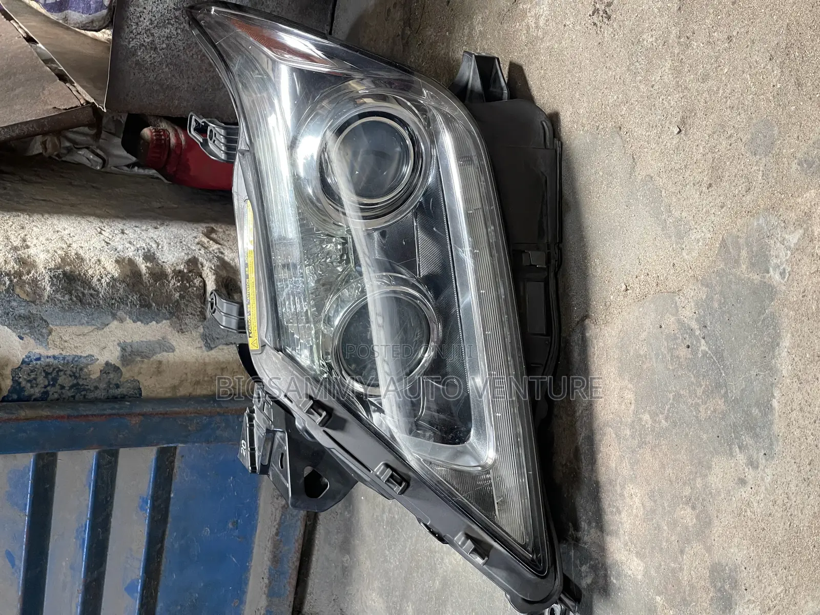 Lexus LX 570 2014/2015 Model Headlamp/Headlight