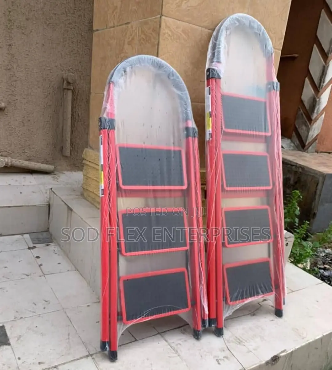 4 Steps a Frame Ladder