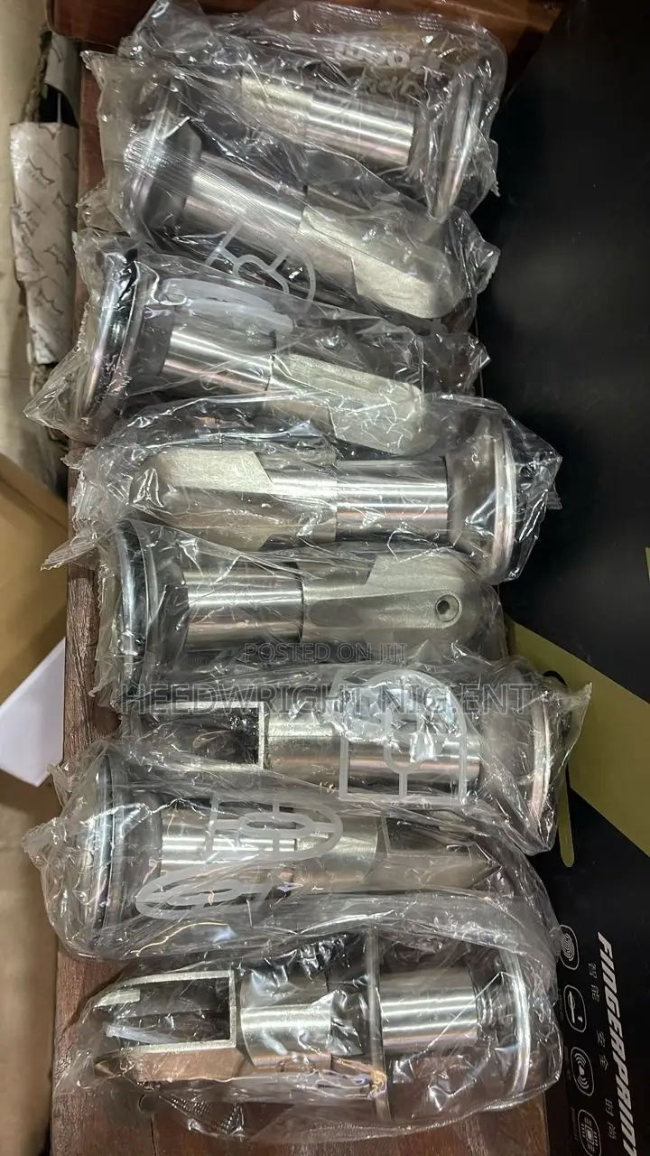 Cubicle Door Legs
