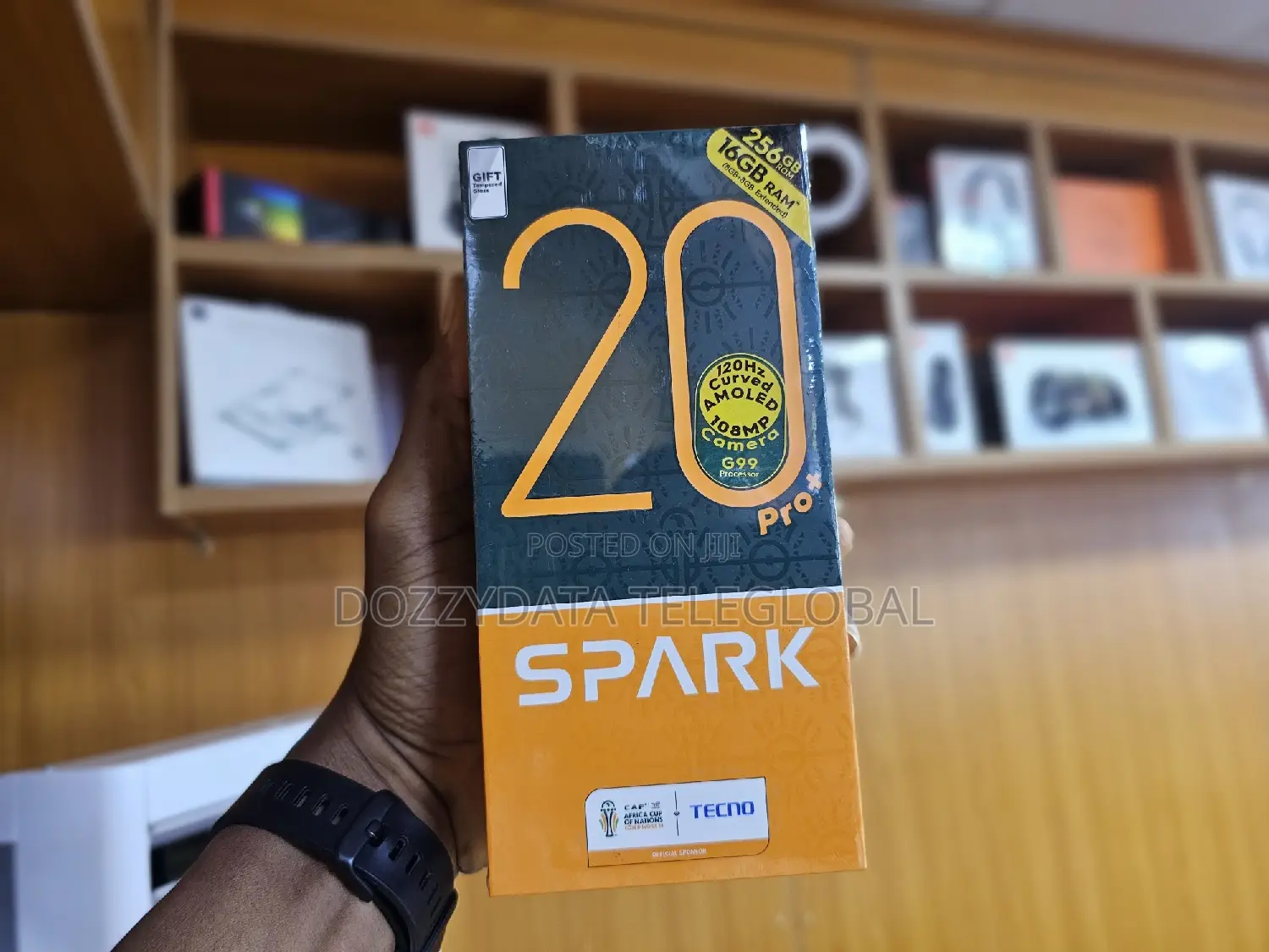 New Tecno Spark 20 Pro Plus 256 GB