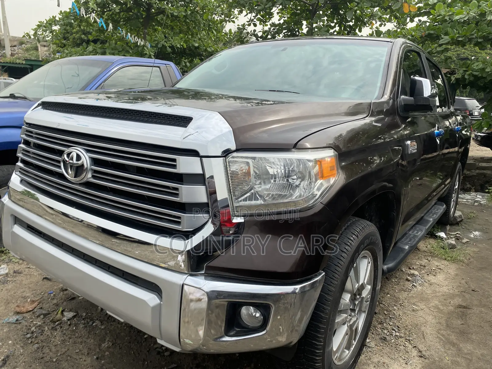 Toyota Tundra 2016 Burgundy
