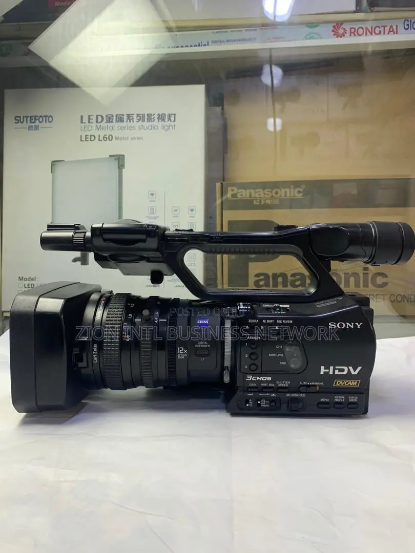 SONY Z7 Video Camera