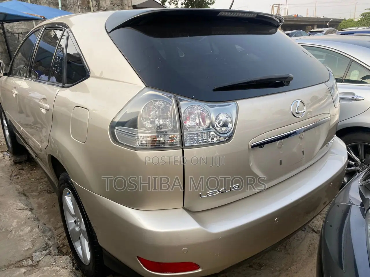 Lexus RX 330 2006 Gold