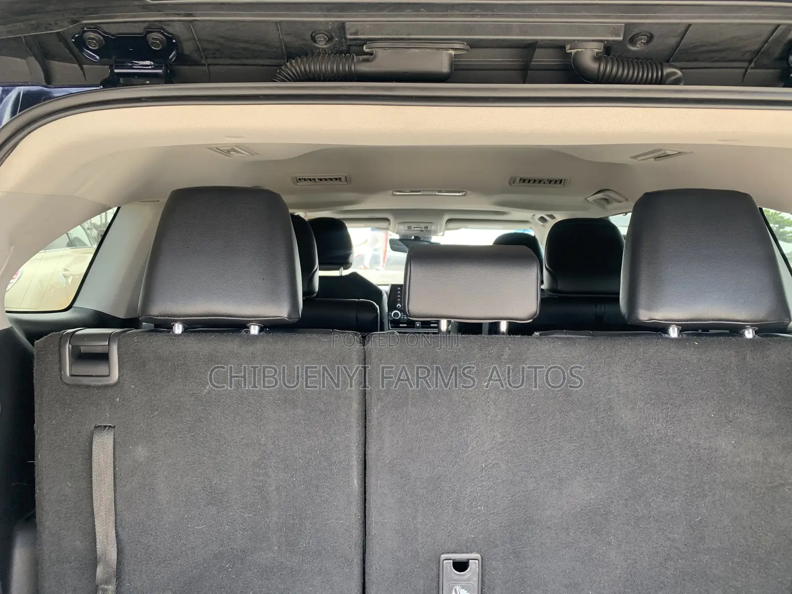 Toyota Highlander XLE 2021 Blue