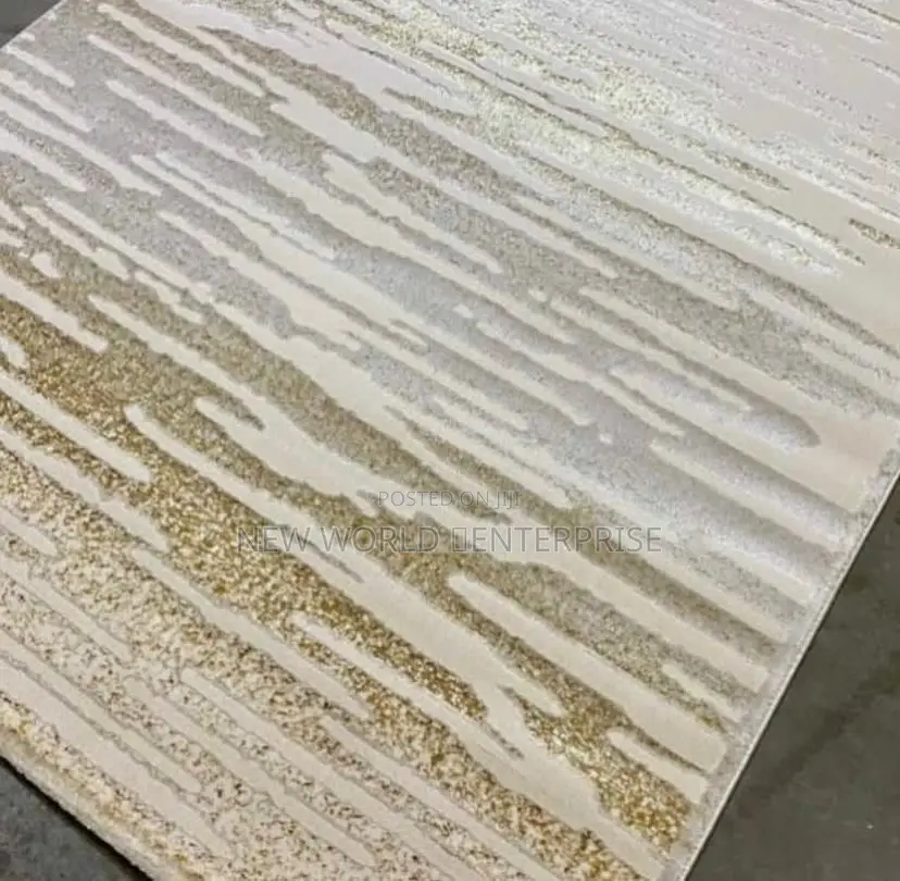 Modern Turkish Centre Rug