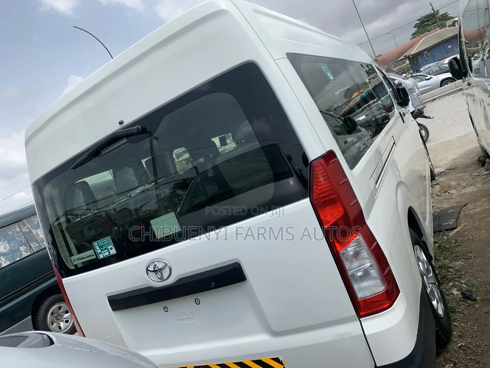 Toyota HiAce 2020 White
