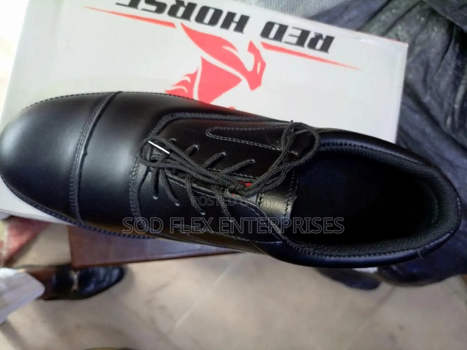 Red Horse Safety Shoe
