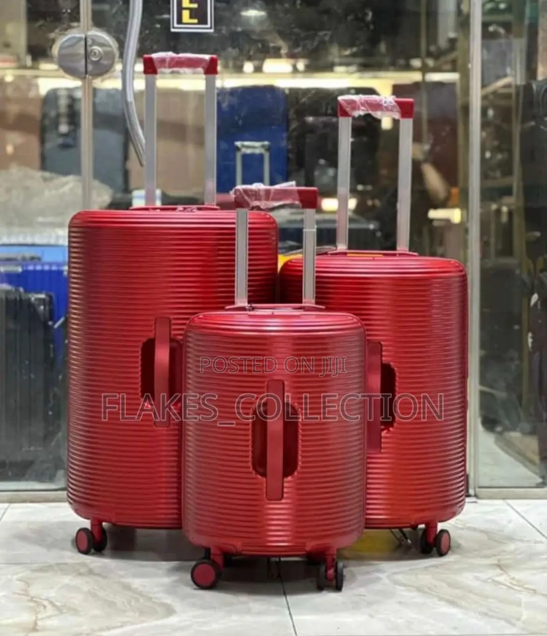 Set of 3 Classy Polypropylene Suitcases / Box