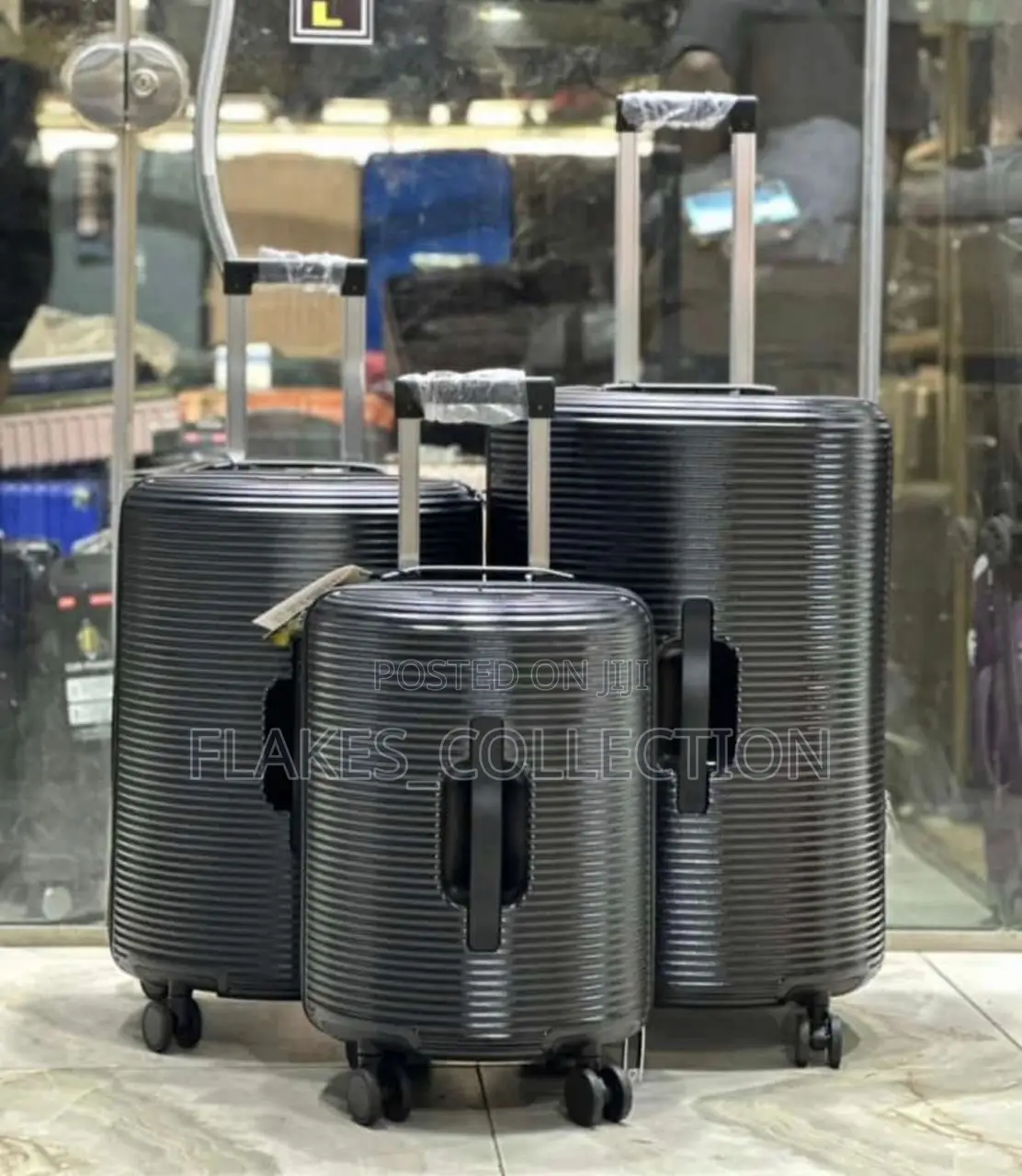Set of 3 Classy Polypropylene Suitcases / Box