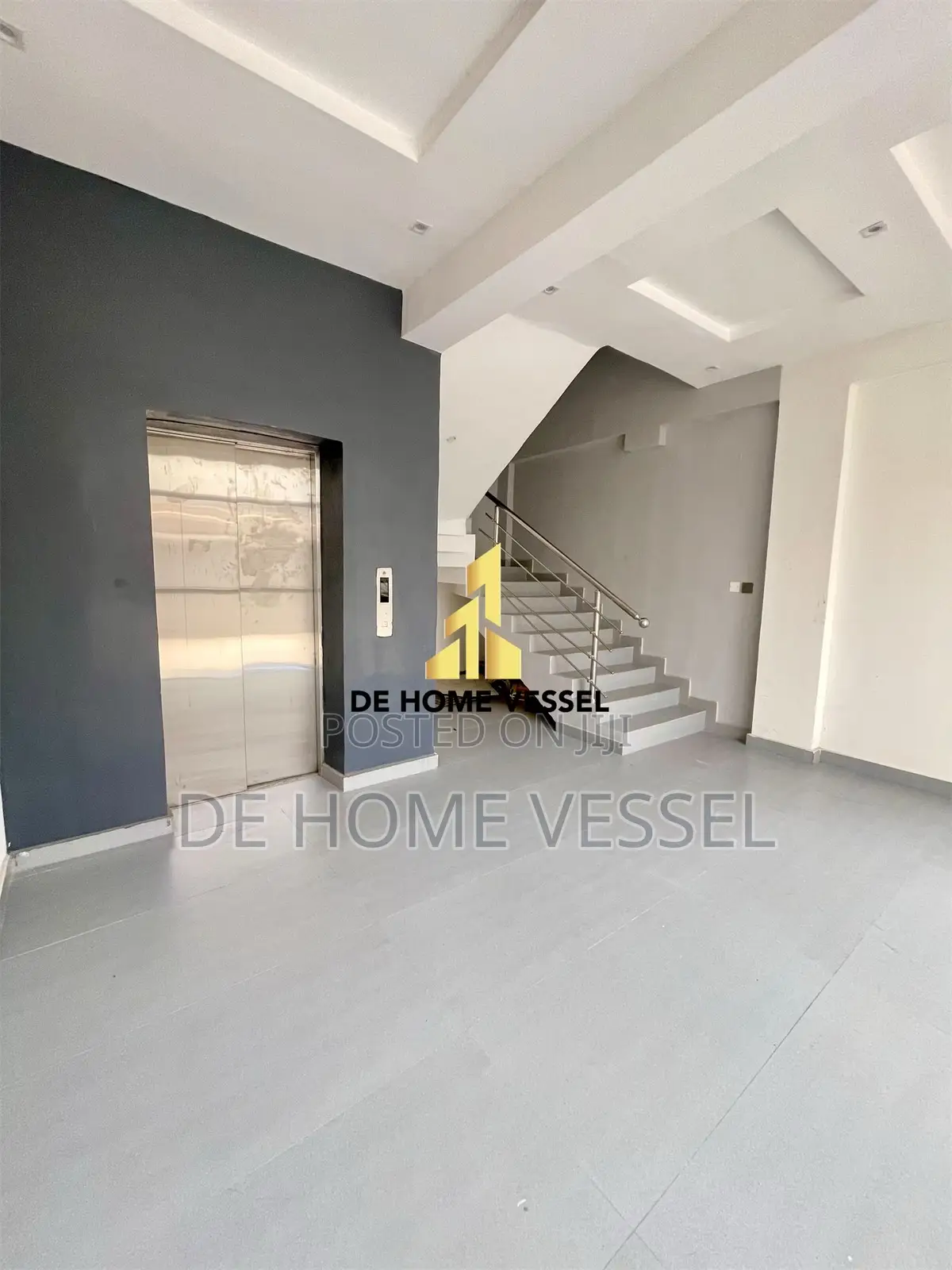 3bdrm Apartment in Victoria Island for sale