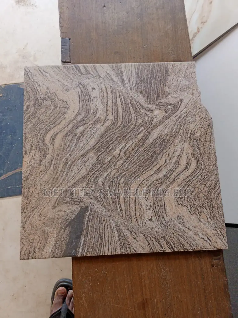 Glaze and Matt Floor Tiles 40x40