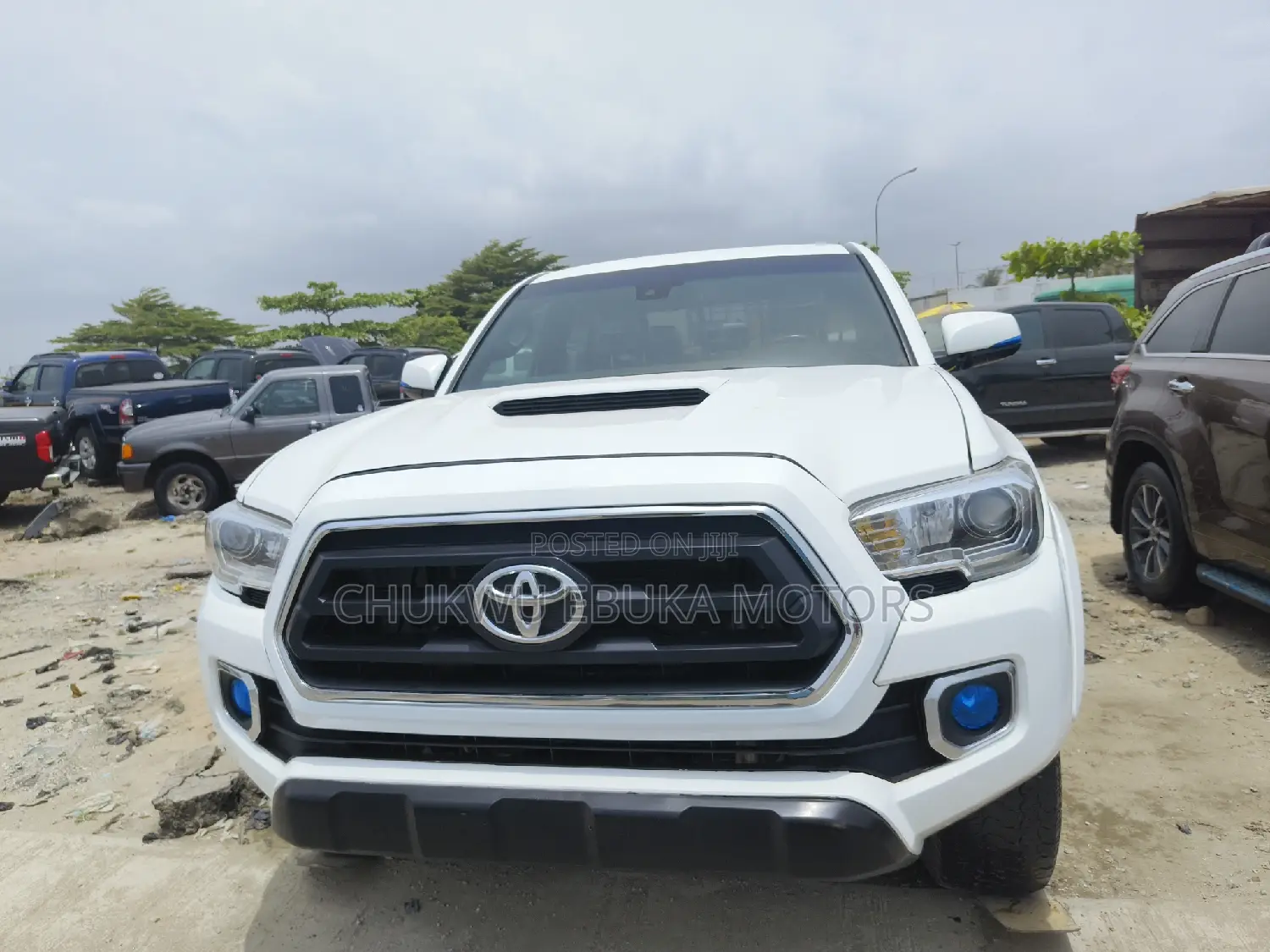 Toyota Tacoma TRD Sport 2021 White