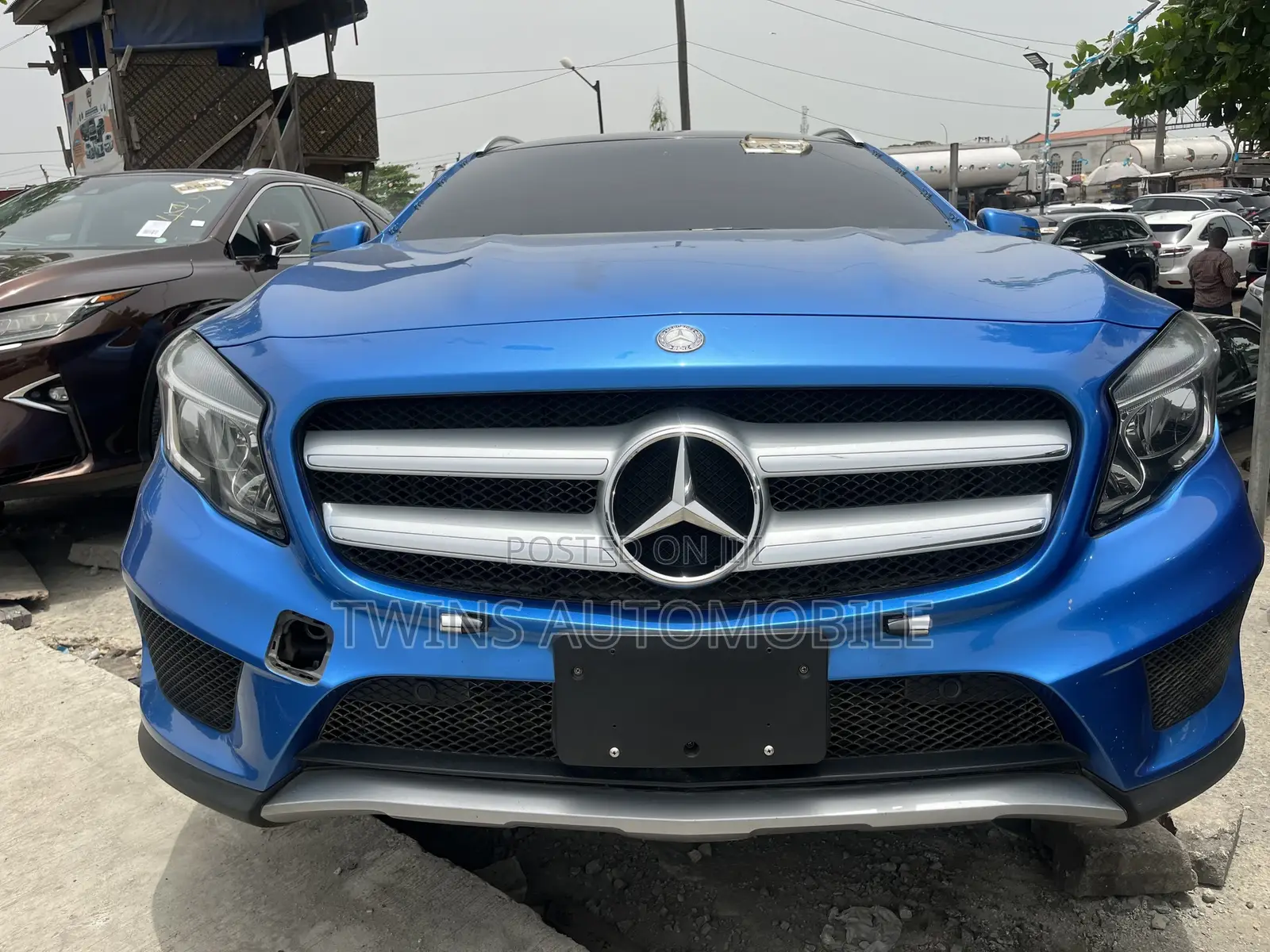 Mercedes-Benz GLA 250 2016 Blue