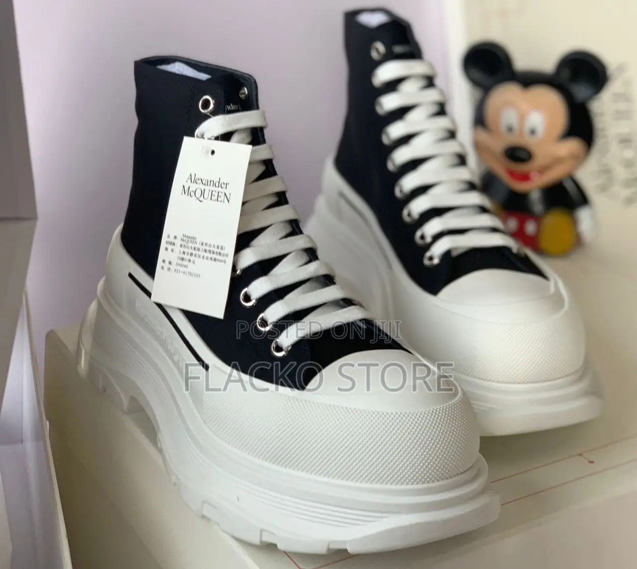 Original Alexander McQueen Hightop Luxury Sneakers