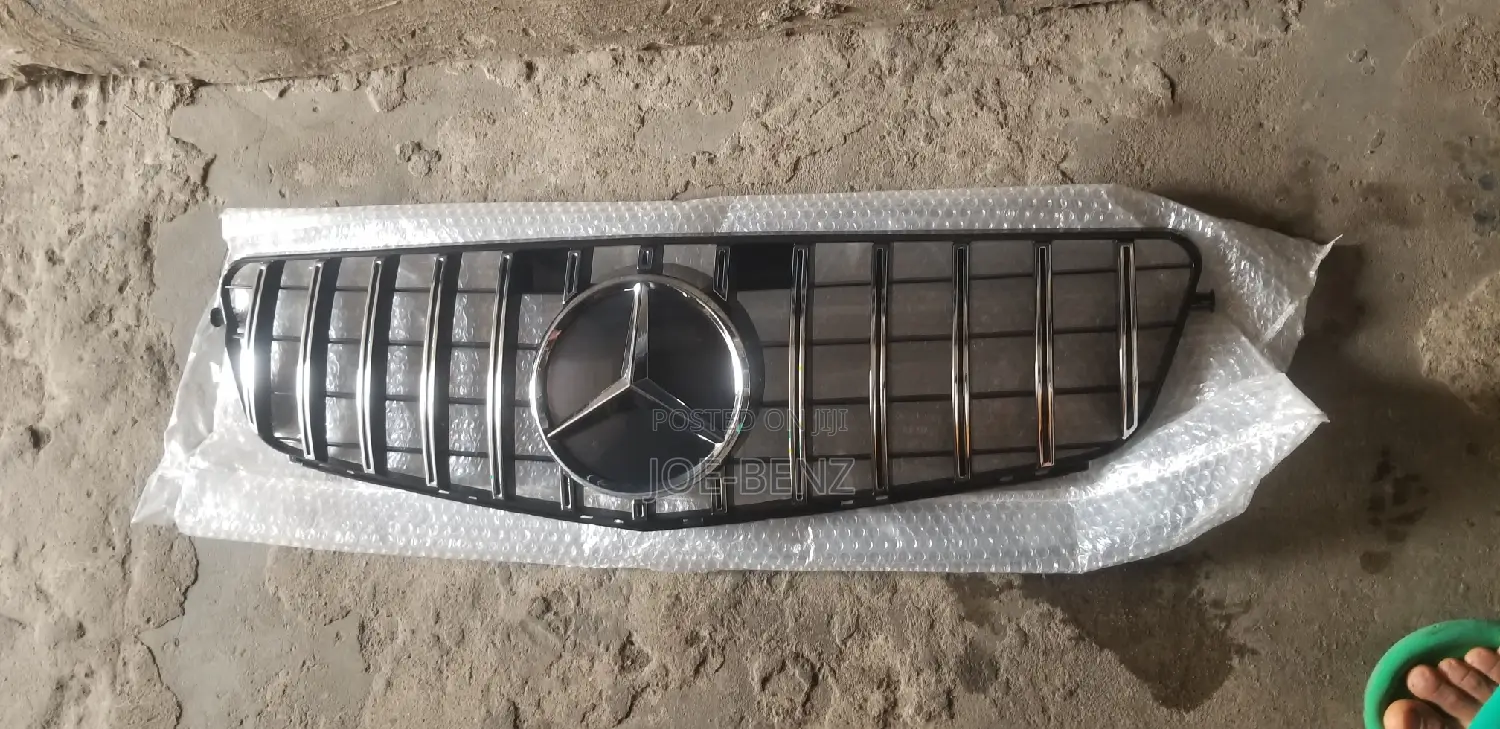 C300 2013 GT Front Grill
